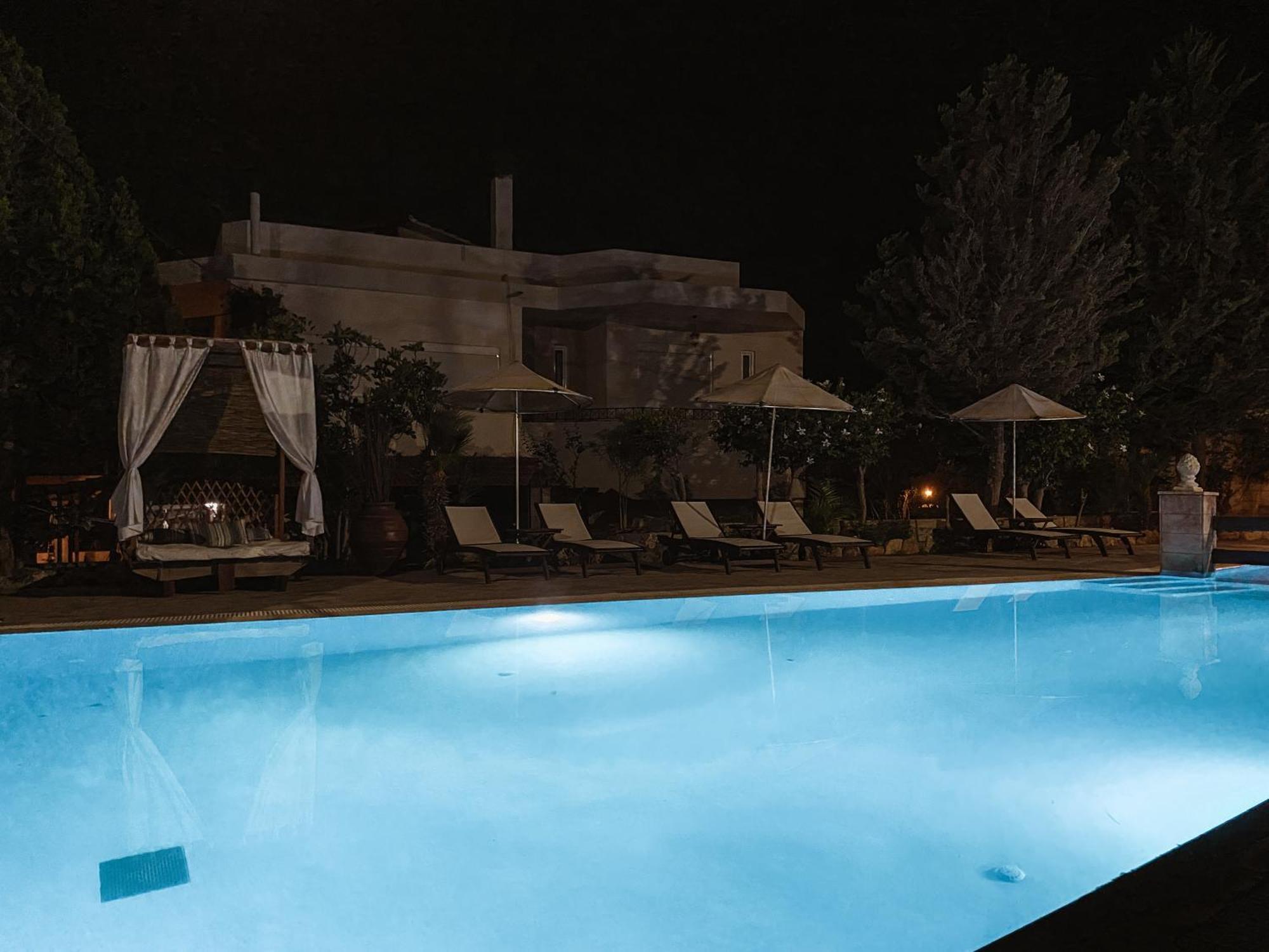 Theonia Villas Pefki المظهر الخارجي الصورة